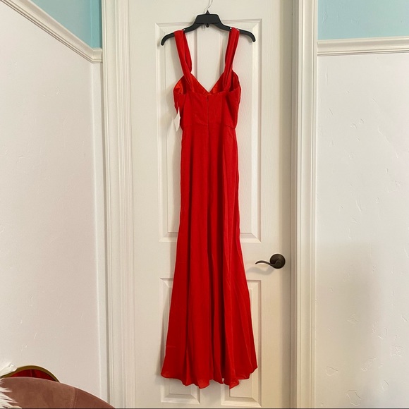 NWT Fame And Partners Red Shoulder Dress - Picture 2 of 3
